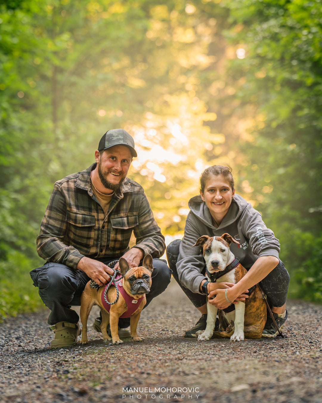 Outdoor Hundefotoshooting Schweiz – Emotionale Hundefotografie - Manuel Mohorovic Photography