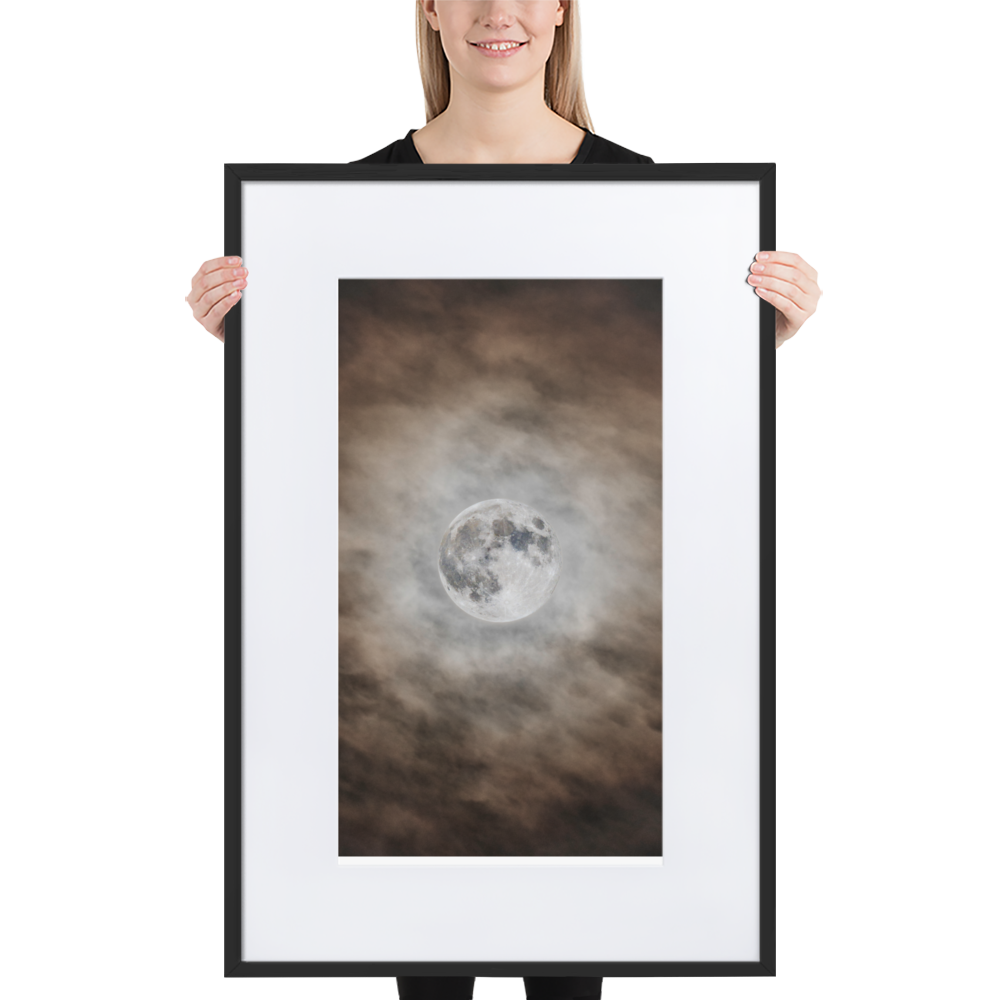 Mond in den Wolken | Fine Art Print